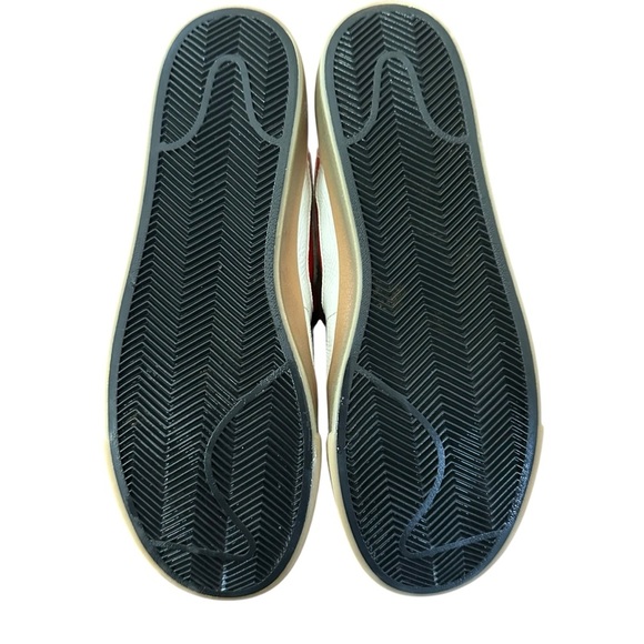 Nike SB Blazer Mid Sneakers Red‎ Black White Gum Sole Men’s Size 9 - Picture 4 of 6